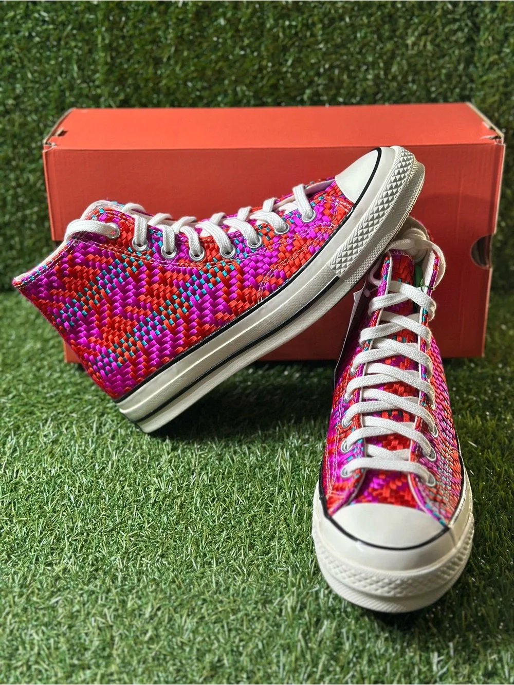 CONVERSE CHUCK TAYLOR ALLSTAR 70 HI, SIZE 6.5 MENS 8.5 WOMENS, BRAND NEW